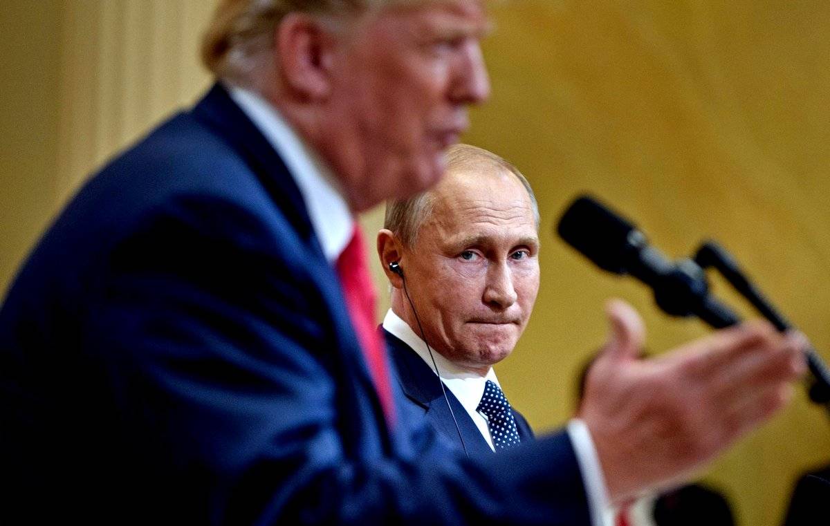 Трамп против Путина: соперничество за вакцинное мужское достоинство Трамп против Путина: соперничество за вакцинное мужское достоинство Политика