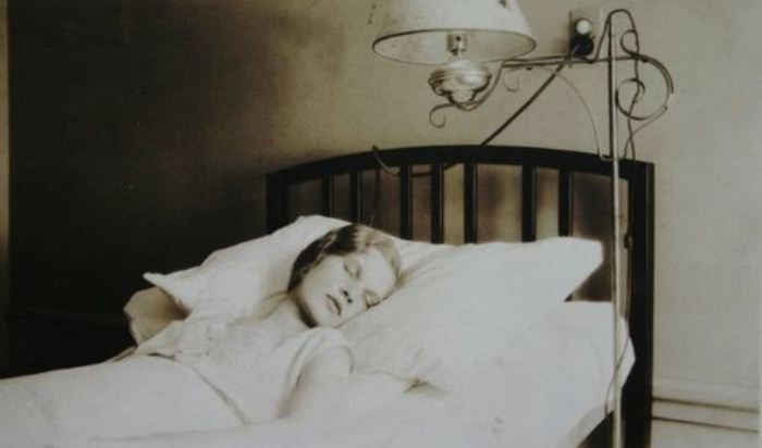 Сонная болезнь: таинственный недуг, который медицина не может объяснить до сих пор