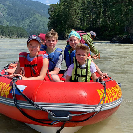 Как Светлана Лобода, Анастасия Решетова, Татьяна Навка и другие звездные мамы проводят лето со своими детьми Как Светлана Лобода, Анастасия Решетова, Татьяна Навка и другие звездные мамы проводят лето со своими детьми Хроника