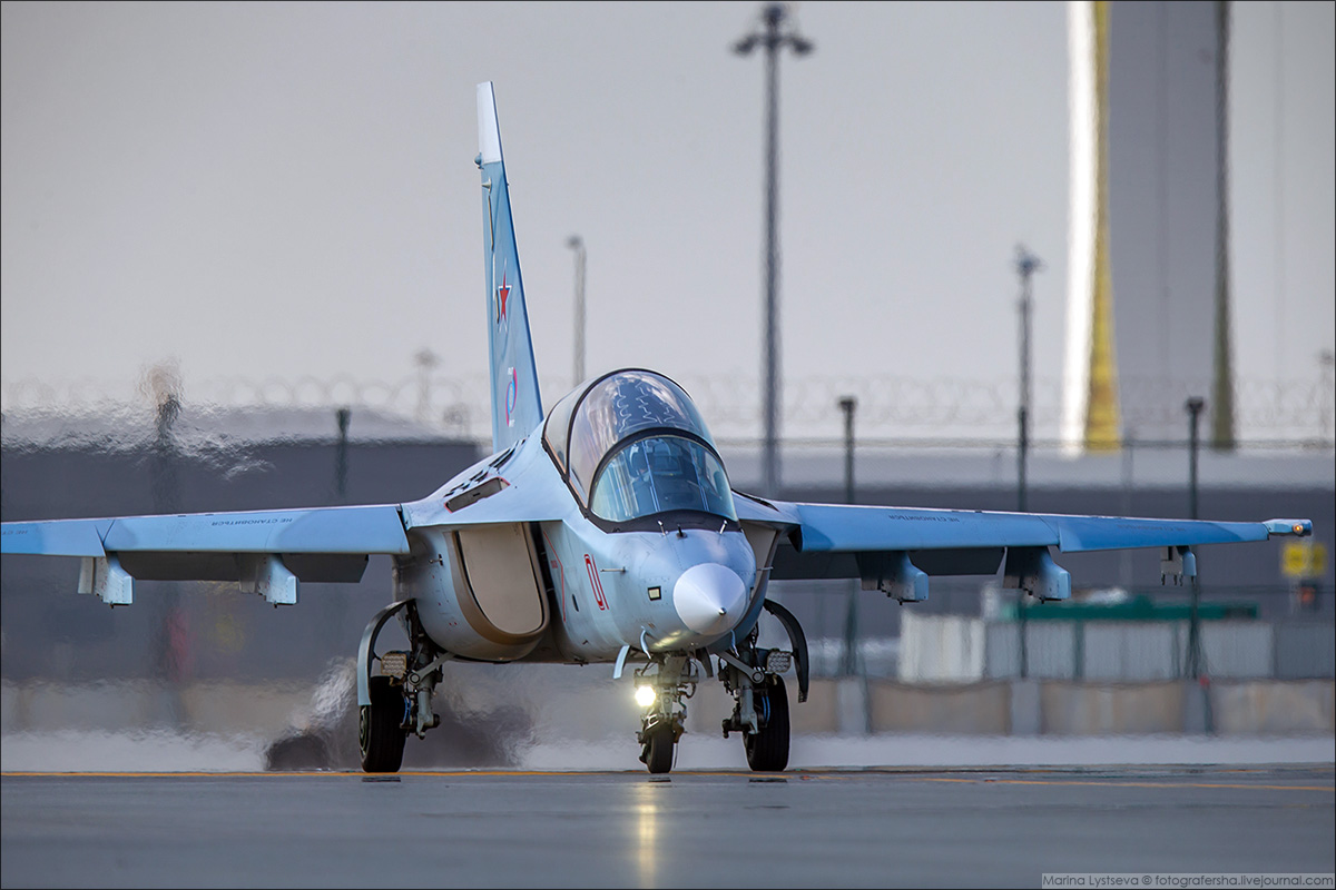 Як-130  во всей красе : гвоздь авиасалона «Dubai Airshow 2019» Як130, самолет, возможности, самолетов, самолеты, участие, заказчиков, пилотов, поколения, здесь, боевые, Яковлева», входит, состав,  Учебнобоевой, «Корпорация, «Иркут», серийно, выпускается, Иркутском