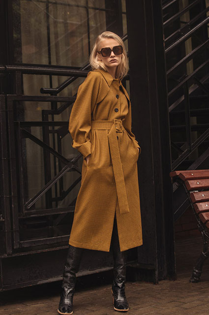 Баухаус, power dressing от Зендаи и гардероб путешественниц: смотрим новые осенние лукбуки Лукбук