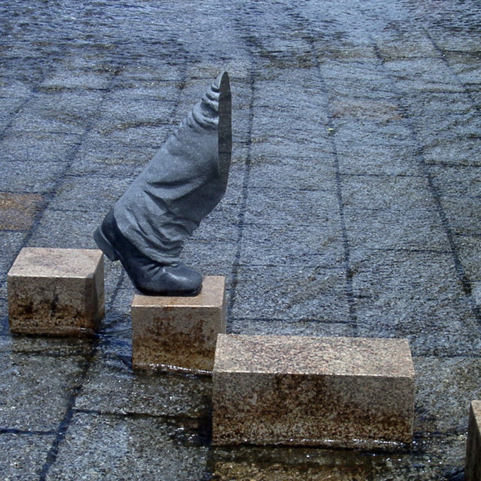 Необычные скульптуры из камней 