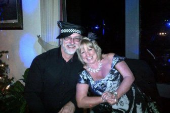 Домохозяйка из Великобритании попала за решетку, когда попросила мужа пропылесосить