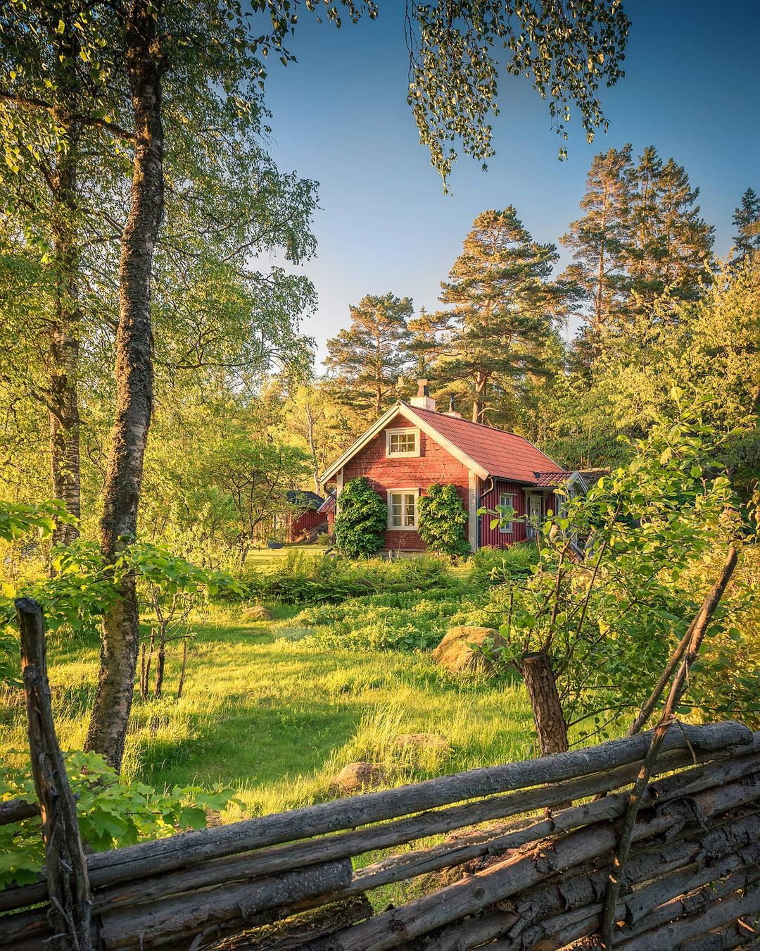 Завораживающие шведские пейзажи, которые переносят в сказку Кристиан, портретной, Читать, подписчиков, почти, в Instagram, делится, работами, Своими, фотографии, природной, пейзажной, основном, Линдстен, фокусируется, Швеция, Эстергетланд, округе, проживающий, художник