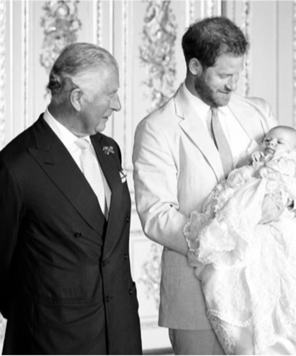 Принц Чарльз лишил сына, принца Гарри, важной семейной традиции