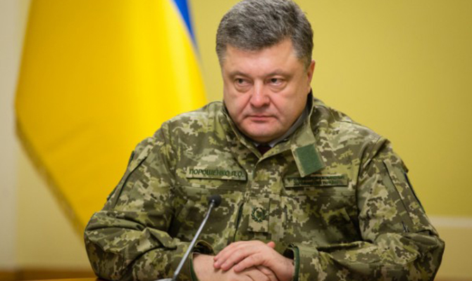 Порошенко усилил украинскую группировку на Донбассе