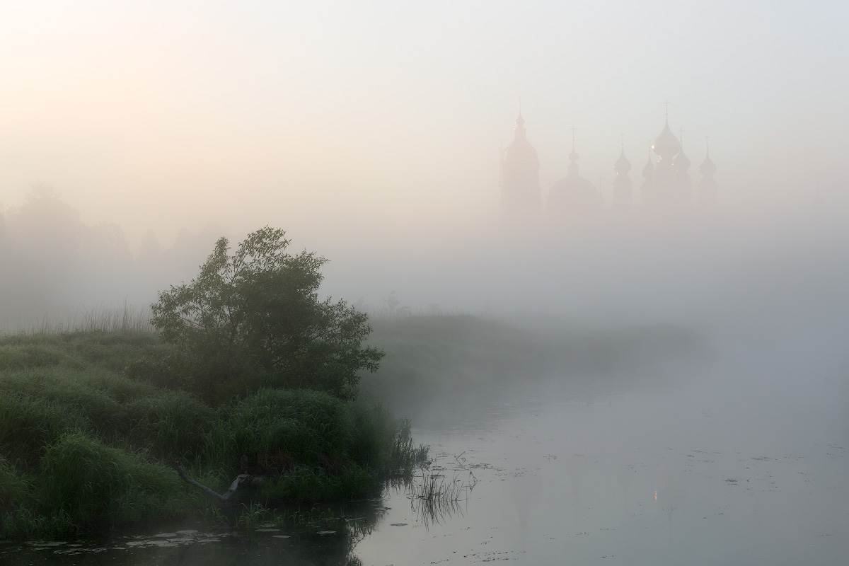 Будете видеть в тумане. Туманное утро в Италии Айвазовский. Туманный пейзаж. Туманные пейзажи России. Туманный город.