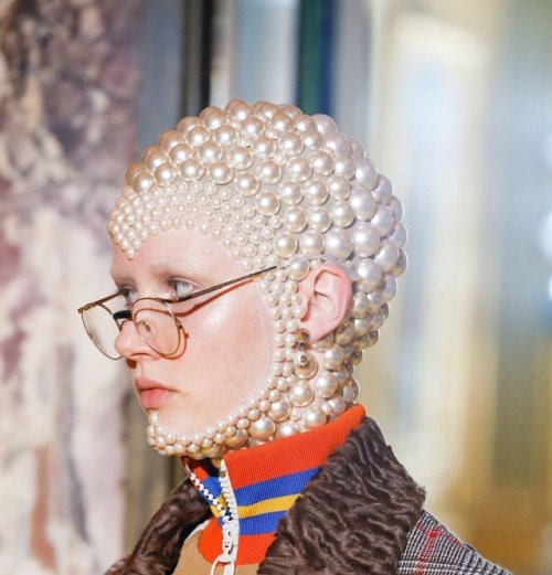 Мода, что ты делаешь? Ахаха, прекрати! Мода, что ты делаешь? Ахаха, прекрати! смешные картинки