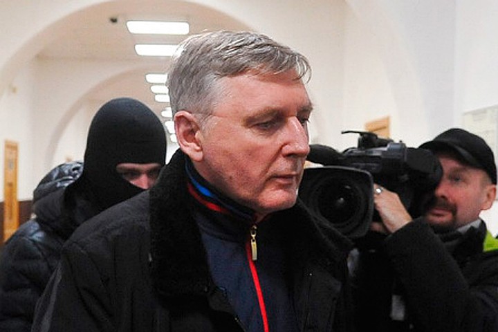 Экс-зампрокурора Домодедово заочно арестован за махинации