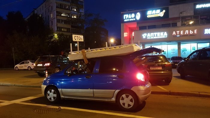 Кое-кто совсем не знает чувства меры Кое-кто совсем не знает чувства меры