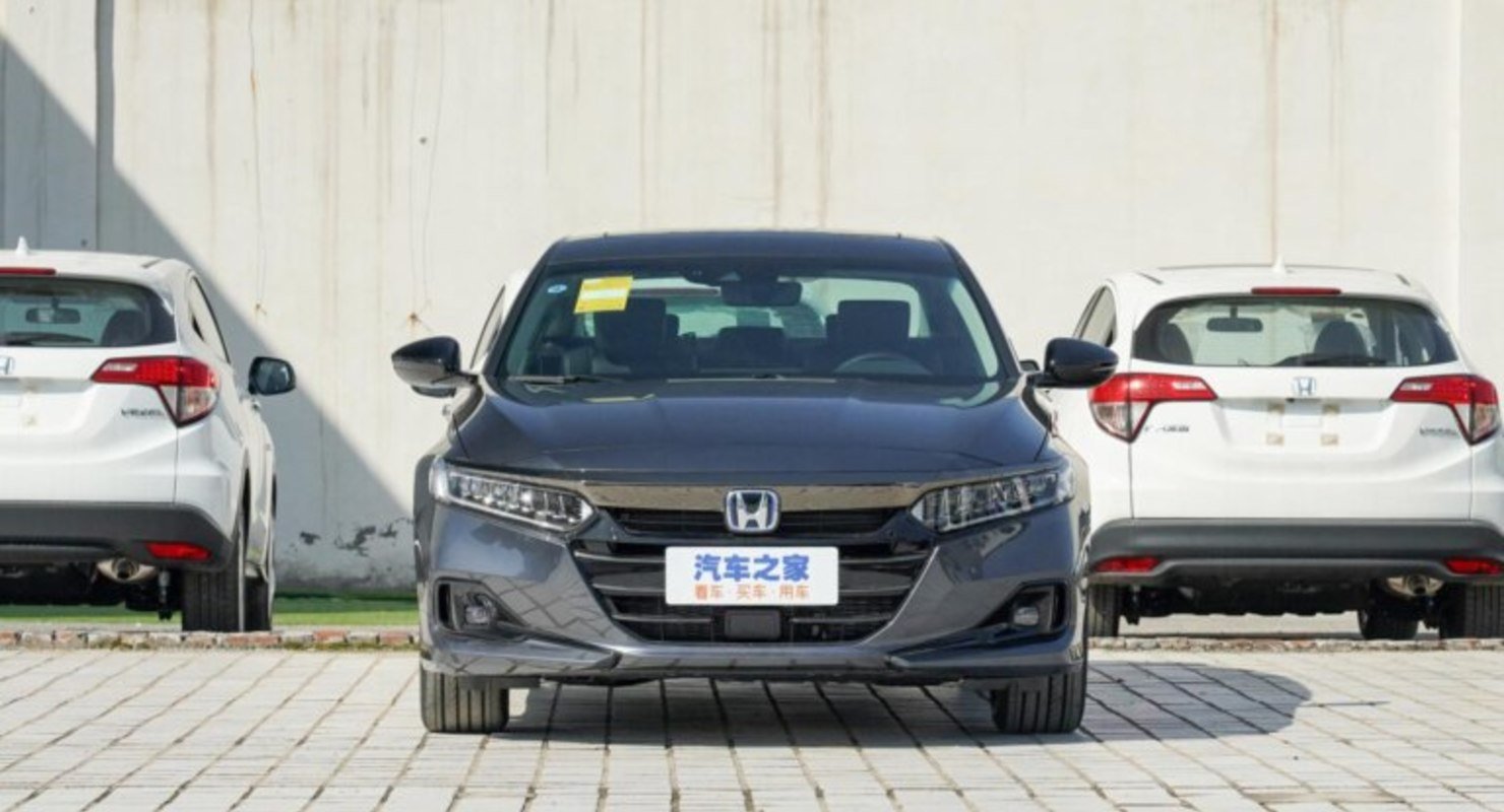 Honda обновила самую экономичную версию Accord с расходом в 4,2 литра Автомобили