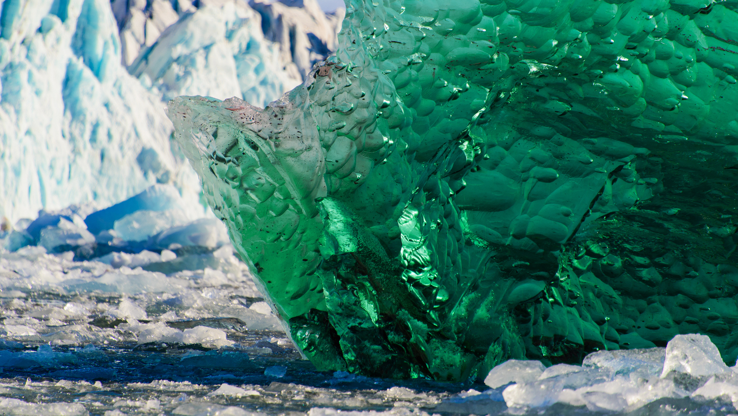 зеленый айсберг