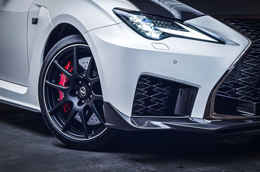 Lexus посвятил эксклюзивный RC F Track Edition Hakuji японскому фарфору Lexus посвятил эксклюзивный RC F Track Edition Hakuji японскому фарфору Новости
