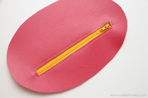 Zipper-Mouth-Pencil-Case-6