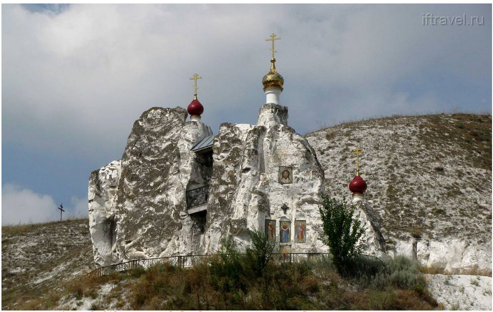 Спасский Костомаровский пещерный женский монастырь