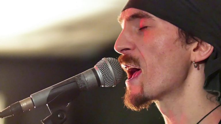 «Я воскресну и спою». Как выглядит сегодня сын Игоря Талькова «Я воскресну и спою». Как выглядит сегодня сын Игоря Талькова