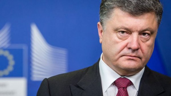 Порошенко продлил ограничительные меры против России