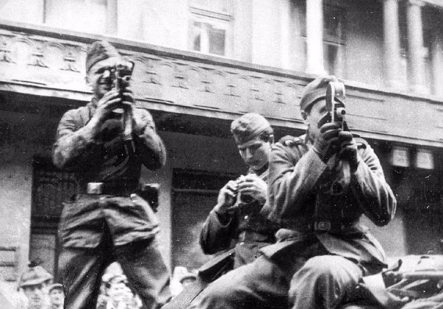 30 шокирующих фотографий львовских погромов 1941 года 