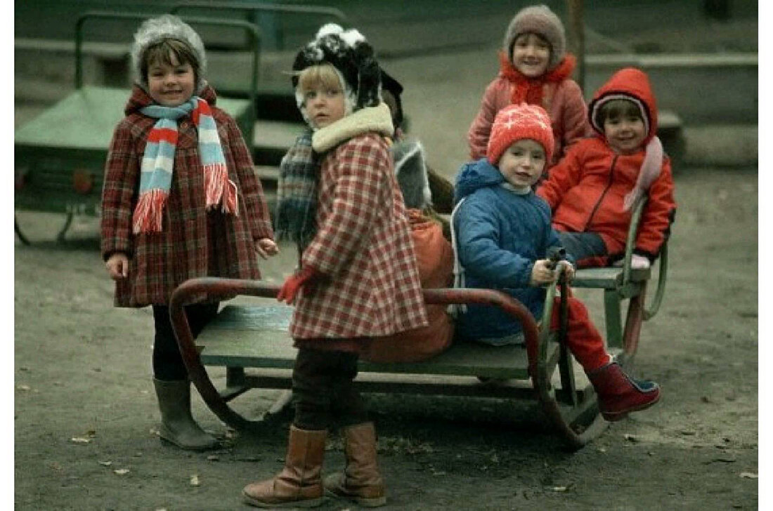 Было ли детство в СССР счастливым? Рассказываю по своему опыту детей, Союзе, Советском, могли, сегодня, детство, играть, увидеть, другие, Детские, школы, после, много, очень, улицу, каждом, сейчас, практически, влево, братьевДети