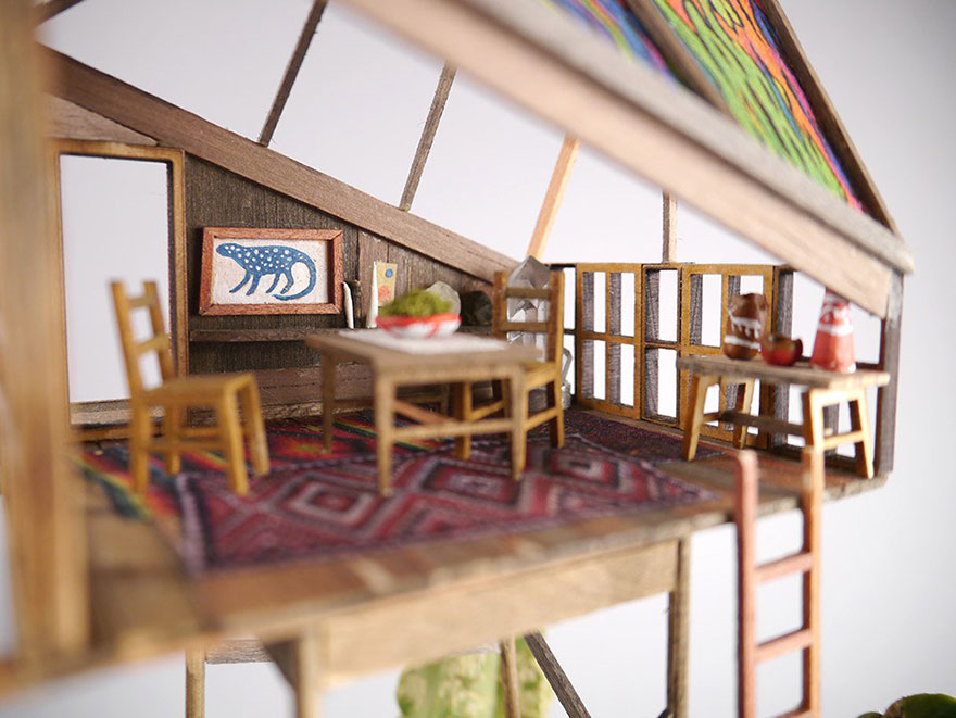 мини-дом на дереве для комнатных растений