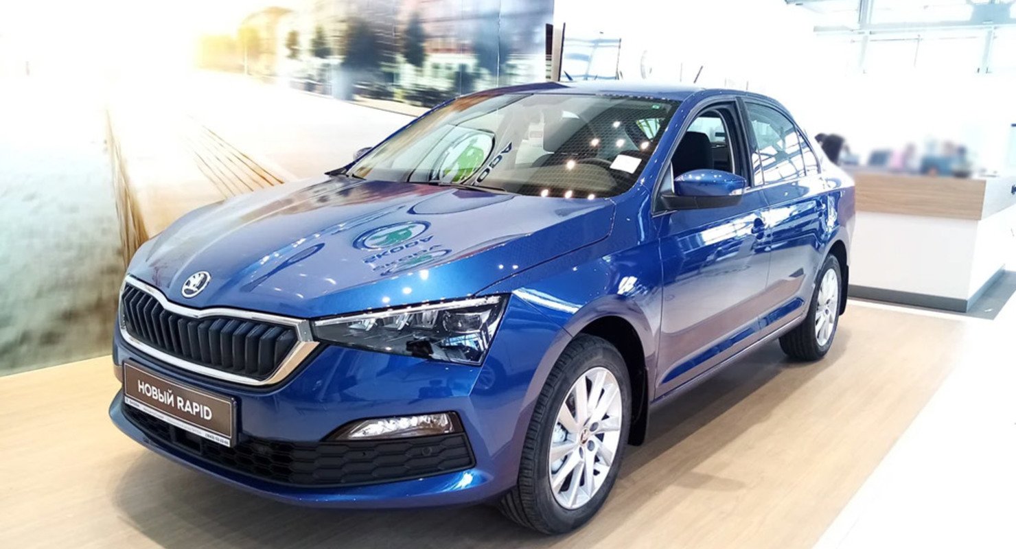 Skoda Rapid 2020 синий