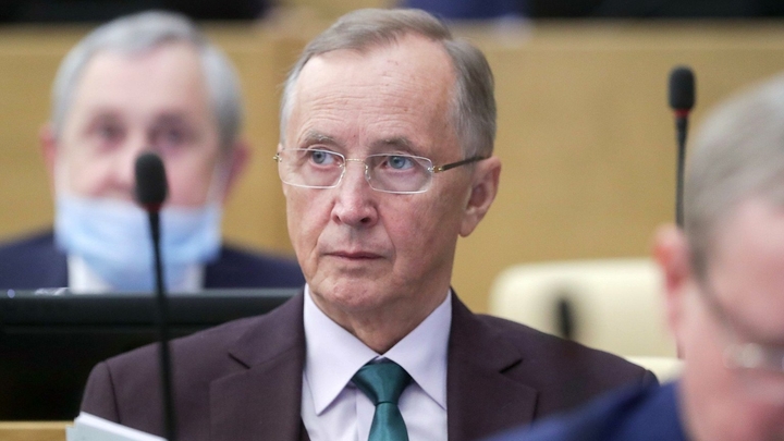 НИКОЛАЙ БУРЛЯЕВ О ПРОТЕСТЕ ЕЛЬЦИН ЦЕНТРУ: "ПРИХОДИТ ВРЕМЯ ГОВОРИТЬ В ПОЛНЫЙ ГОЛОС"