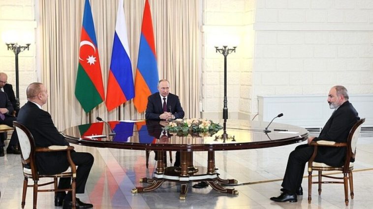 Путин, Алиев и Пашинян приняли совместное заявление по итогам саммита в Сочи