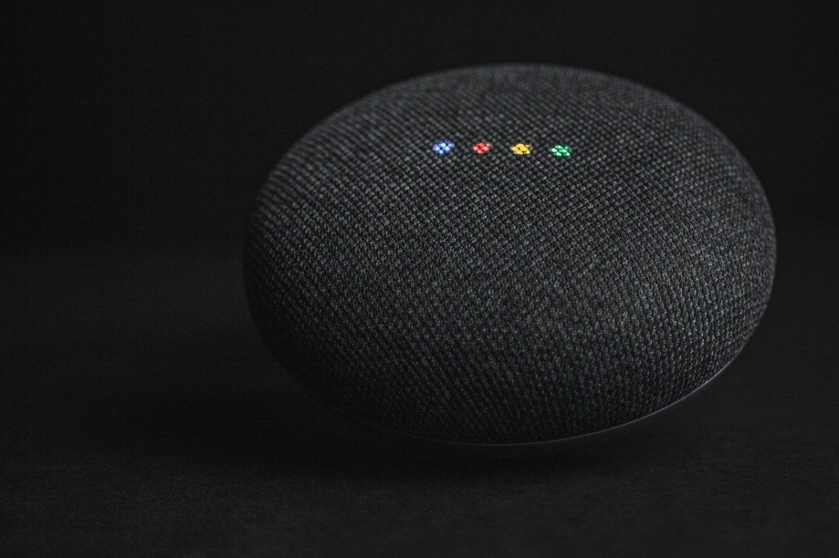 Google Voice Smart Assistant
