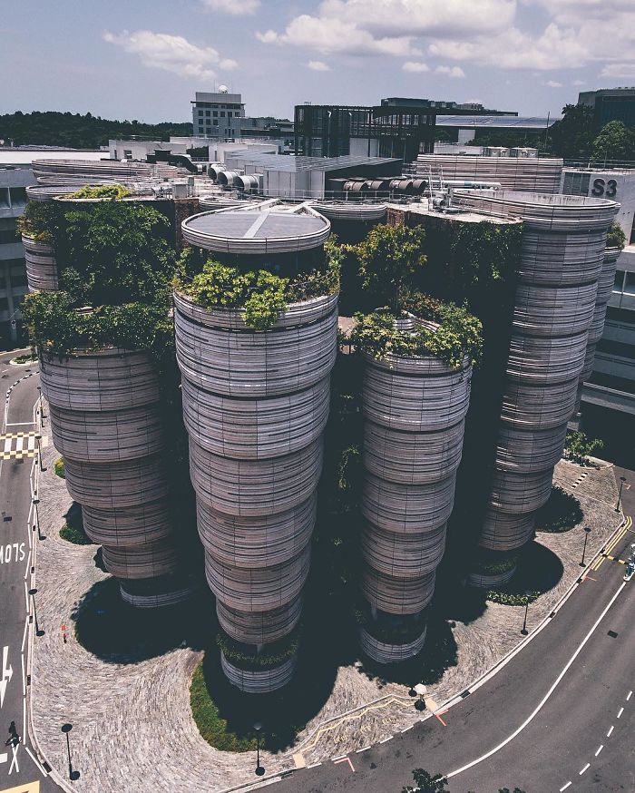 Incredible Views Of The Country That Leapt From The Third World To The First Within One Generation, Singapore.