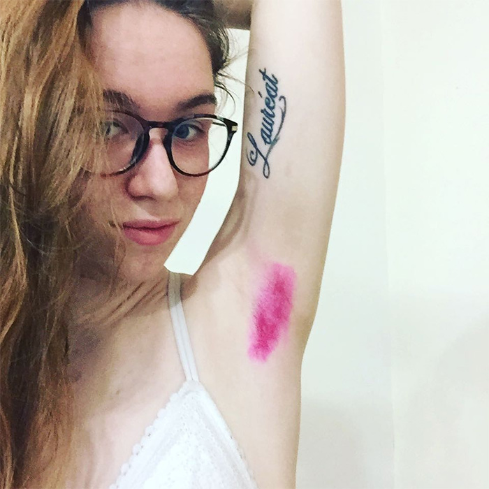 Новый бьюти-тренд тренд — цветные подмышки 