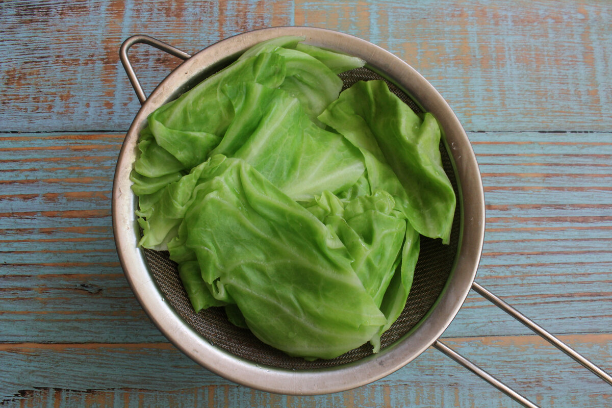Жареные капустные листья в кляре на скорую руку Закуски,овощные блюда