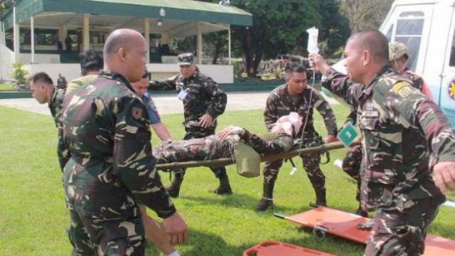 Ранее сообщалось, что в результате атаки боевиков пострадали семь сотрудников личной охраны президента и двое местных солдат.