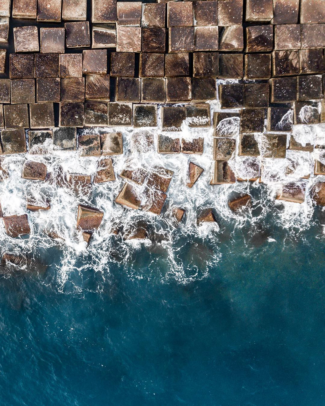 Потрясающие кадры, снятые при помощи дронов Потрясающие кадры, снятые при помощи дронов жизнь