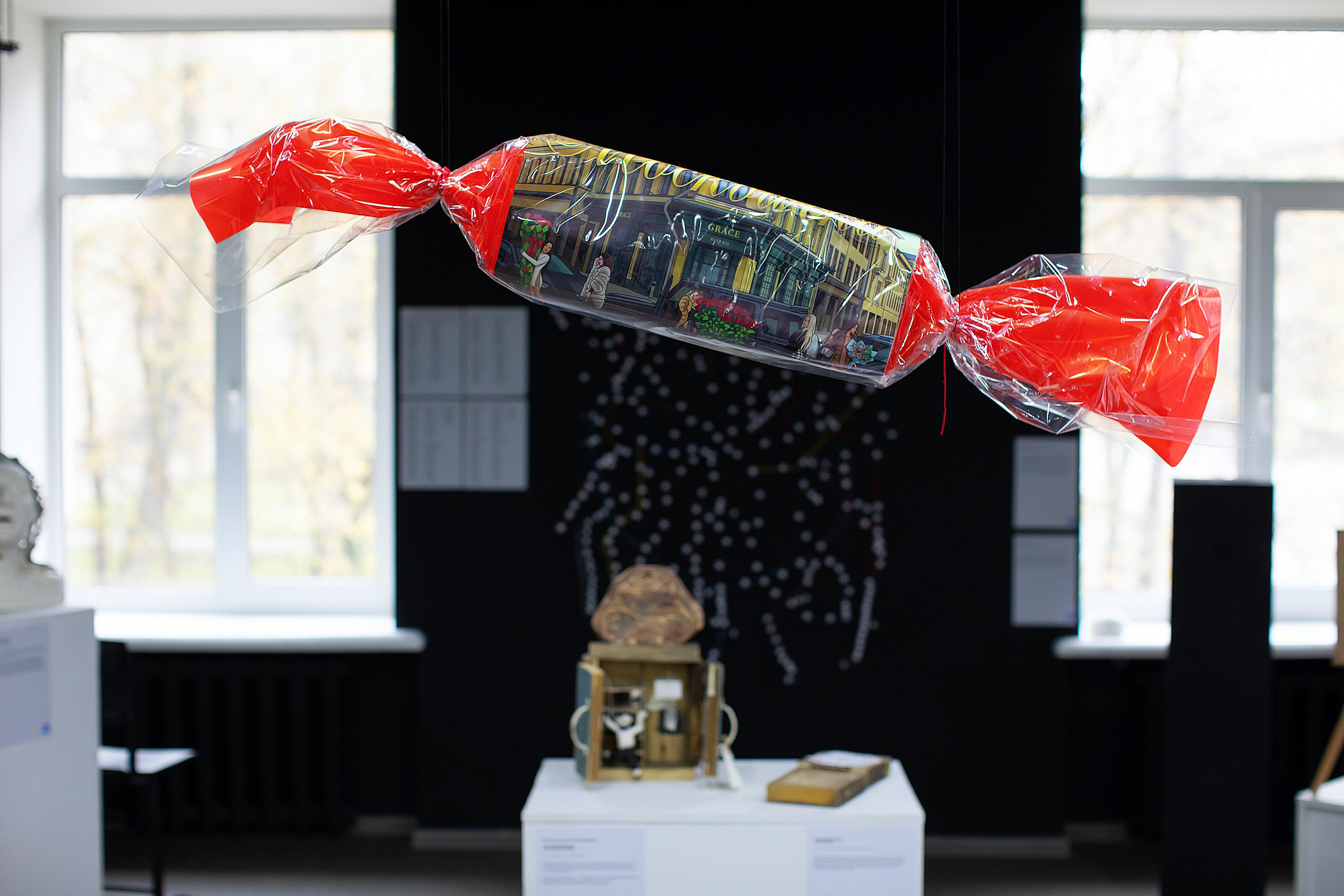 5 причин взять подростка на фестиваль современного искусства DOCA-2026 Москвы, города, через, студенты, апреля, инсталляции, Москву, DOCA2026, метро, ИГУМО, дизайна, фотографии, современного, способ, проект, создали, картины, можно, говорит, мастерских