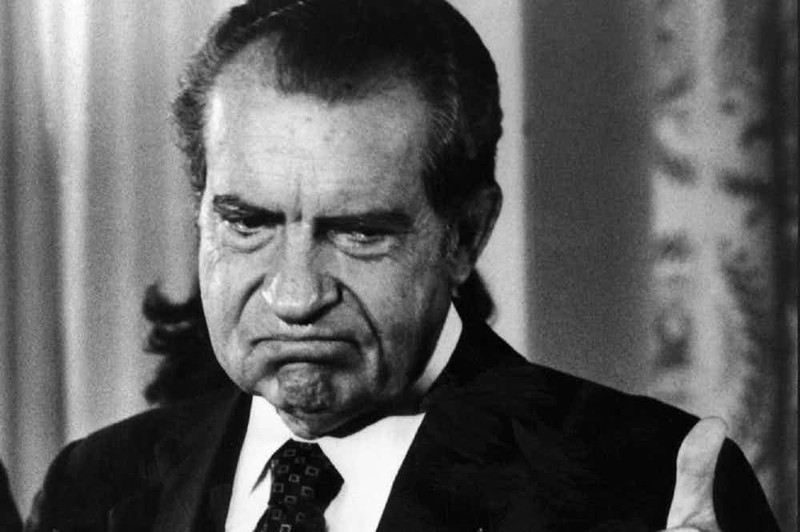14. Ричард Никсон (1969 - 1974) — хитрый Дикки история, президенты сша