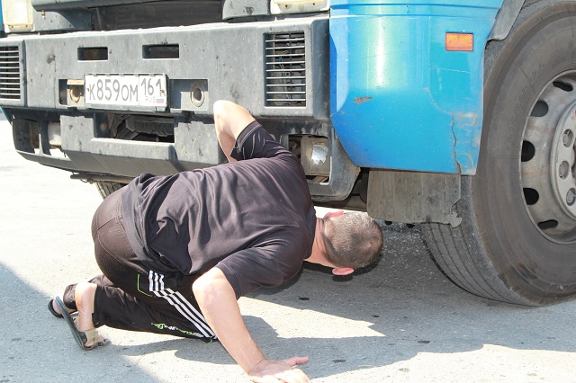 Банды и «слепые зоны». Что пугает российских дальнобойщиков? Банды и «слепые зоны». Что пугает российских дальнобойщиков? авто и мото,автоновости