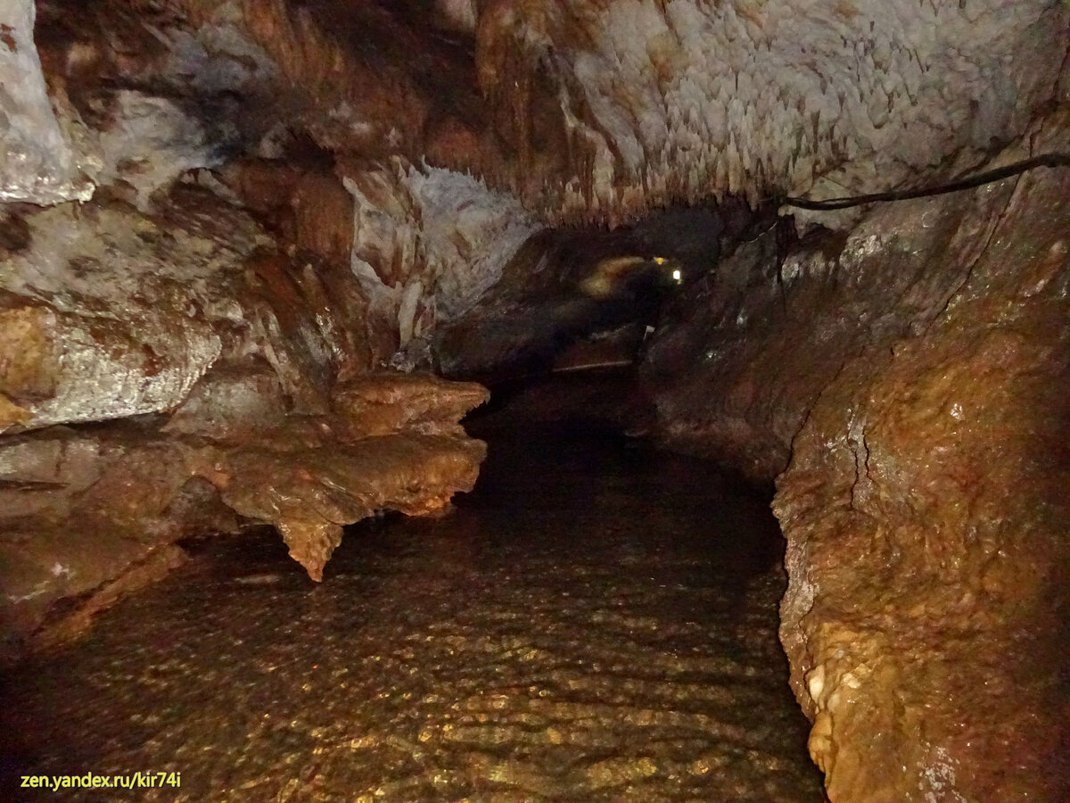 Восточная Абхазия. Пещера Абрскила. Первая часть пути 