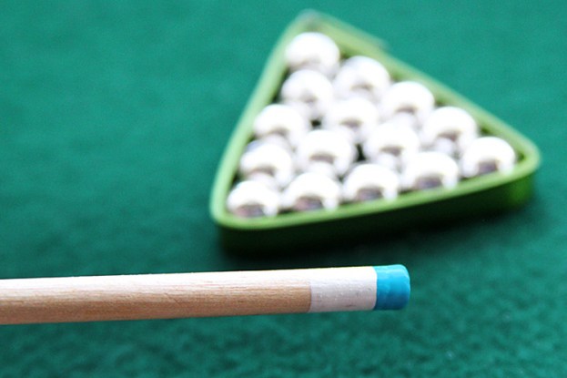 diy-gift-for-dad-mini-pool-table16