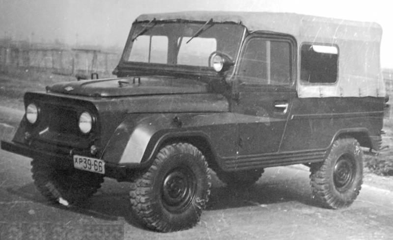 «Надежность опытных образцов низкая»: УАЗ-469 пробивает дорогу в серию оружие