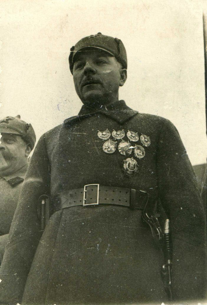 Климент Ефремович Ворошилов: страницы жизни 