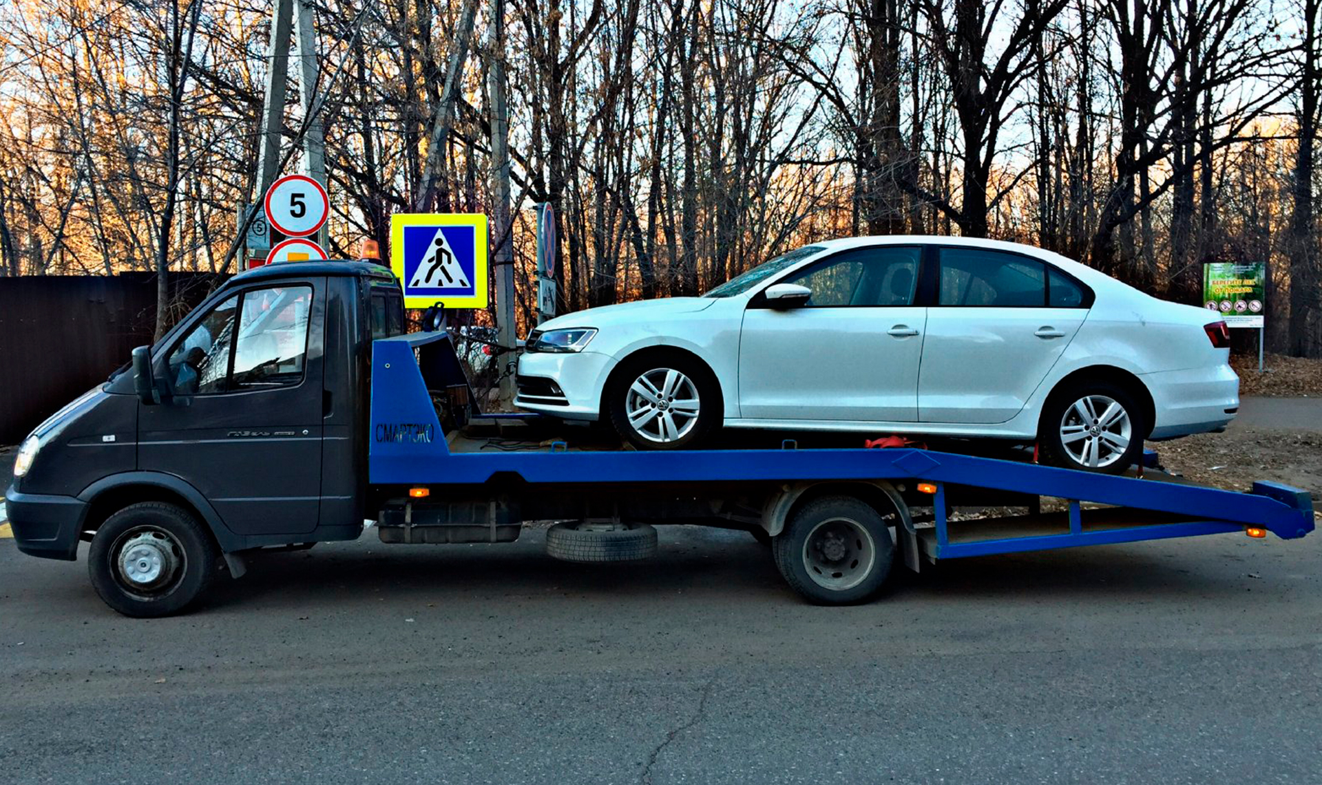 Мособлдума предложила разрешить властям самостоятельно эвакуировать авто