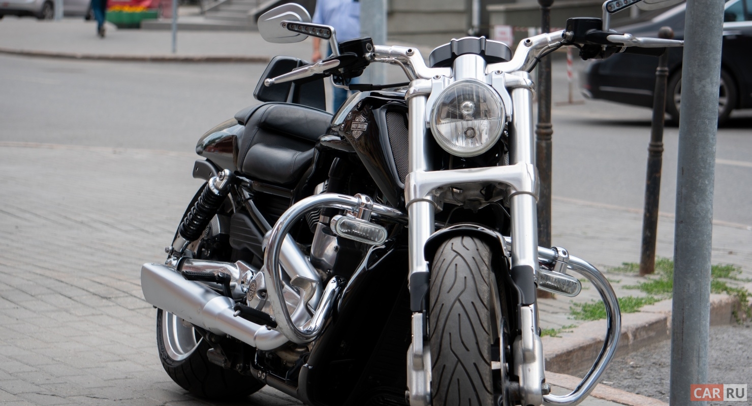 Российские дилеры зафиксировали двукратный рост цен на мототехнику