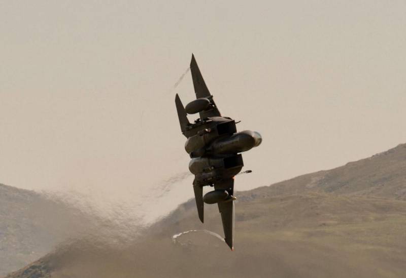 Нешуточные возможности F-15C/E, оснащённых суперпроцессорами ADCP-II