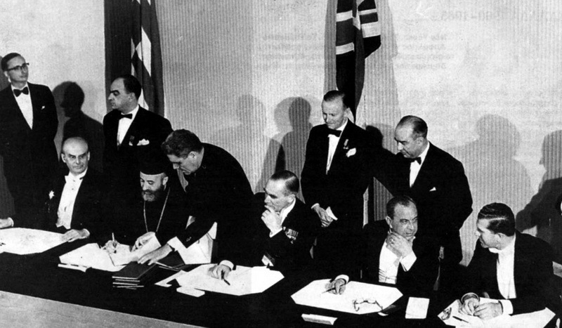 ​Подписание Лондонских соглашений, 1959 год.  simerini.sigmalive.com - Кипр на грани раскола | Warspot.ru