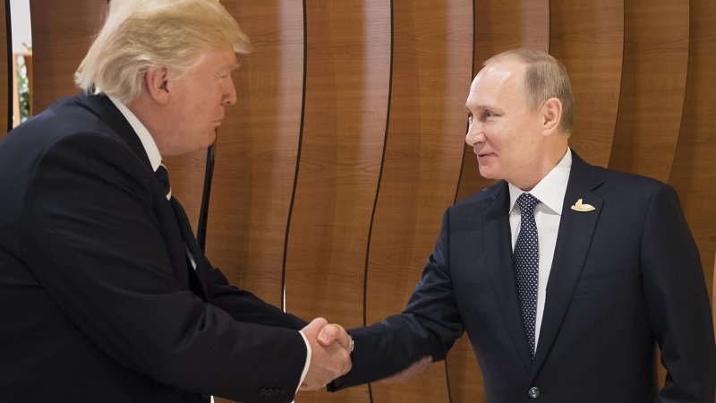 Песков объяснил Трампу, какого президента Путин желает для США