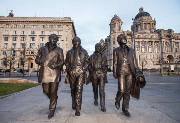 В Ливерпуле установили самый известный памятник, посвященный группе «The Beatles»