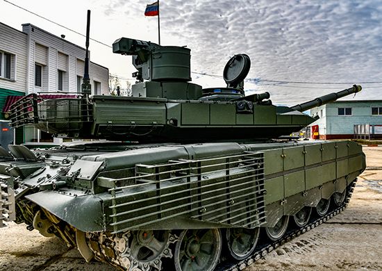 В США перечислили преимущества российского танка Т-90 Армия