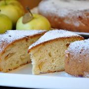 Простой яблочный пирог (мультиварка)