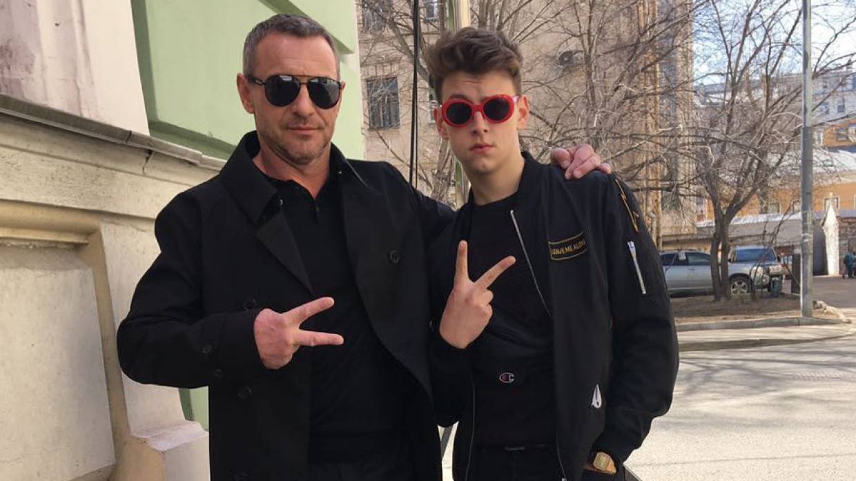 Актер Максим Дрозд опубликовал фото с пострадавшим после избиения сыном