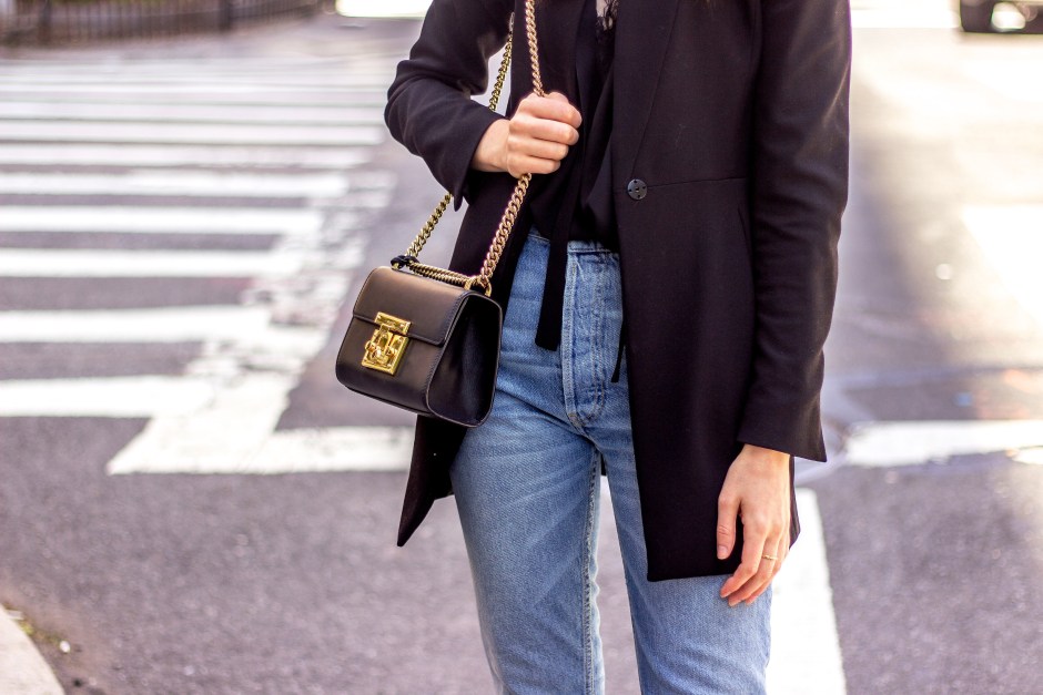 NYC Blogger: Blazer and mom jeans 9